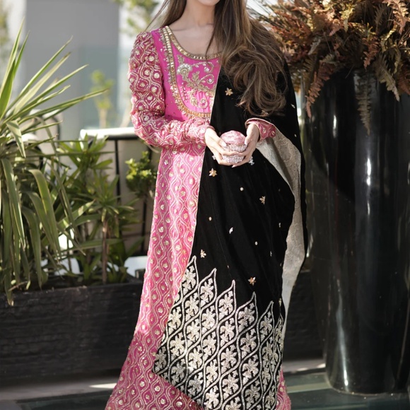 Long Kalidaar dress with matching pants - Picture 3 of 5